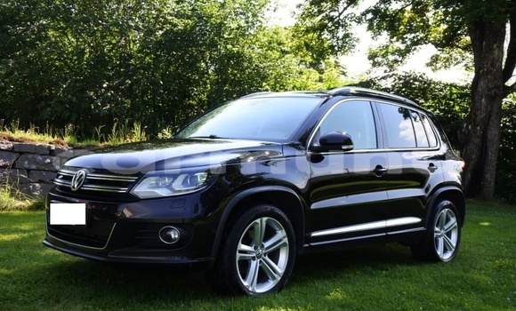 Acheter Occasion Voiture Volkswagen Tiguan Noir à Pointe–Noire, Région du Kouilou Acheter Occasion Voiture Volkswagen Tiguan Noir à Pointe–Noire, Région du Kouilou