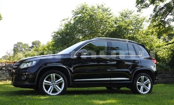 Acheter Occasion Voiture Volkswagen Tiguan Noir à Pointe–Noire, Région du Kouilou Acheter Occasion Voiture Volkswagen Tiguan Noir à Pointe–Noire, Région du Kouilou