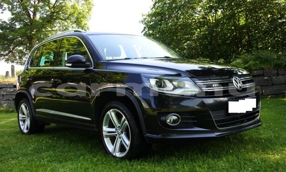Acheter Occasion Voiture Volkswagen Tiguan Noir à Pointe–Noire, Région du Kouilou Acheter Occasion Voiture Volkswagen Tiguan Noir à Pointe–Noire, Région du Kouilou