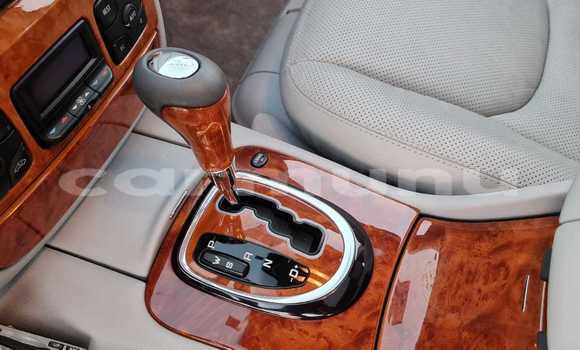 Acheter Occasion Voiture Mercedes-Benz S-klasse Vert à Import - Dubai, Région de la Bouenza Acheter Occasion Voiture Mercedes-Benz S-klasse Vert à Import - Dubai, Région de la Bouenza