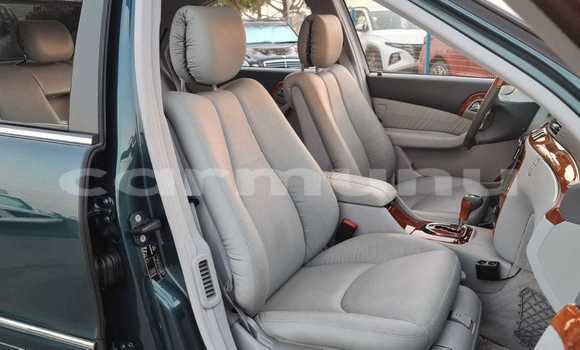 Acheter Occasion Voiture Mercedes-Benz S-klasse Vert à Import - Dubai, Région de la Bouenza Acheter Occasion Voiture Mercedes-Benz S-klasse Vert à Import - Dubai, Région de la Bouenza