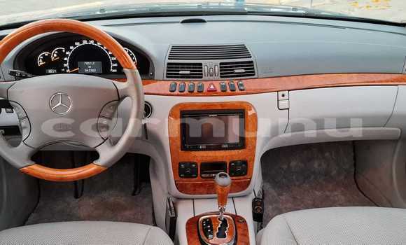 Acheter Occasion Voiture Mercedes-Benz S-klasse Vert à Import - Dubai, Région de la Bouenza Acheter Occasion Voiture Mercedes-Benz S-klasse Vert à Import - Dubai, Région de la Bouenza