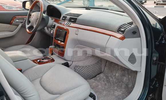 Acheter Occasion Voiture Mercedes-Benz S-klasse Vert à Import - Dubai, Région de la Bouenza Acheter Occasion Voiture Mercedes-Benz S-klasse Vert à Import - Dubai, Région de la Bouenza