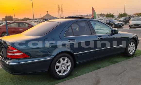 Acheter Occasion Voiture Mercedes-Benz S-klasse Vert à Import - Dubai, Région de la Bouenza Acheter Occasion Voiture Mercedes-Benz S-klasse Vert à Import - Dubai, Région de la Bouenza