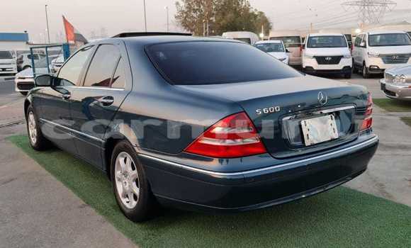 Acheter Occasion Voiture Mercedes-Benz S-klasse Vert à Import - Dubai, Région de la Bouenza Acheter Occasion Voiture Mercedes-Benz S-klasse Vert à Import - Dubai, Région de la Bouenza