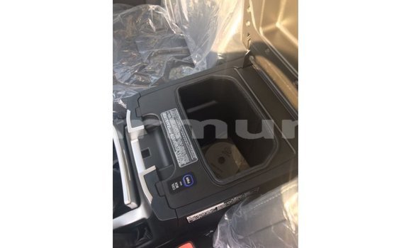 Acheter Import Voiture Toyota Land Cruiser Noir à Import - Dubai, Région de la Bouenza Acheter Import Voiture Toyota Land Cruiser Noir à Import - Dubai, Région de la Bouenza