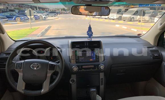 Acheter Occasion Voiture Toyota Yaris Blanc à Import - Dubai, Région de la Bouenza Acheter Occasion Voiture Toyota Yaris Blanc à Import - Dubai, Région de la Bouenza