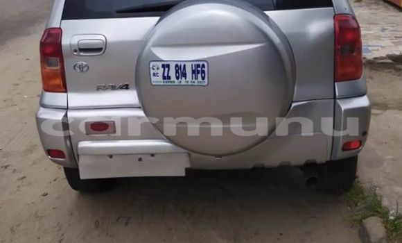 Acheter Occasion Voiture Toyota RAV4 Gris à Brazzaville, Commune de Brazzaville Acheter Occasion Voiture Toyota RAV4 Gris à Brazzaville, Commune de Brazzaville