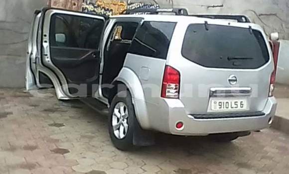 Acheter Occasion Voiture Nissan Patrol Gris à Brazzaville, Commune de Brazzaville Acheter Occasion Voiture Nissan Patrol Gris à Brazzaville, Commune de Brazzaville
