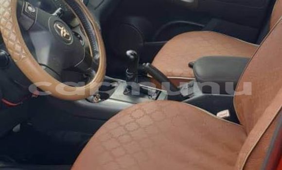 Acheter Occasion Voiture Toyota RAV4 Rouge à Brazzaville, Commune de Brazzaville Acheter Occasion Voiture Toyota RAV4 Rouge à Brazzaville, Commune de Brazzaville