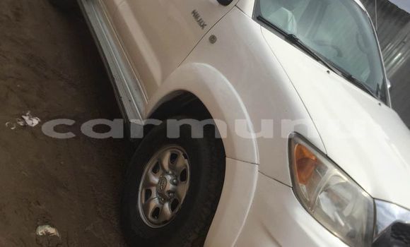 Acheter Occasion Voiture Toyota Hilux Blanc à Brazzaville, Commune de Brazzaville Acheter Occasion Voiture Toyota Hilux Blanc à Brazzaville, Commune de Brazzaville