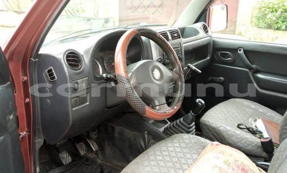 Acheter Occasion Voiture Suzuki Jimny Rouge à Brazzaville, Commune de Brazzaville Acheter Occasion Voiture Suzuki Jimny Rouge à Brazzaville, Commune de Brazzaville