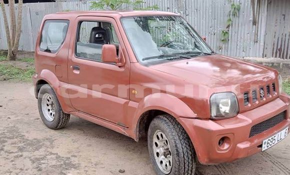 Acheter Occasion Voiture Suzuki Jimny Rouge à Brazzaville, Commune de Brazzaville Acheter Occasion Voiture Suzuki Jimny Rouge à Brazzaville, Commune de Brazzaville