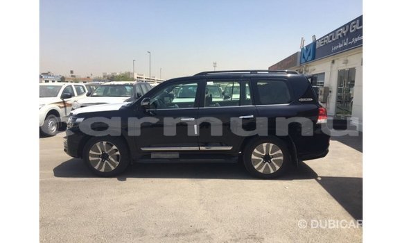 Acheter Import Voiture Toyota Land Cruiser Noir à Import - Dubai, Région de la Bouenza Acheter Import Voiture Toyota Land Cruiser Noir à Import - Dubai, Région de la Bouenza