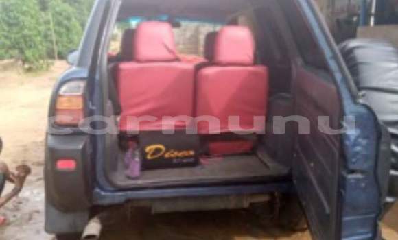 Acheter Occasion Voiture Toyota RAV4 Bleu à Brazzaville, Commune de Brazzaville Acheter Occasion Voiture Toyota RAV4 Bleu à Brazzaville, Commune de Brazzaville