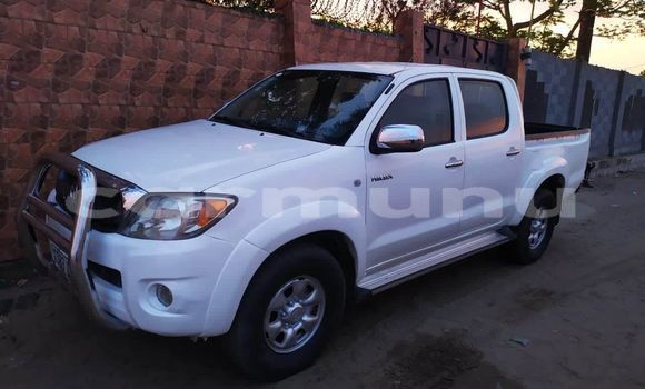 Acheter Occasion Voiture Toyota Hilux Blanc à Brazzaville, Commune de Brazzaville Acheter Occasion Voiture Toyota Hilux Blanc à Brazzaville, Commune de Brazzaville