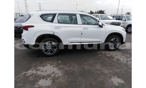 Buy Import Hyundai Santa Fe White Car in Import - Dubai in Region of Bouenza Buy Import Hyundai Santa Fe White Car in Import - Dubai in Region of Bouenza