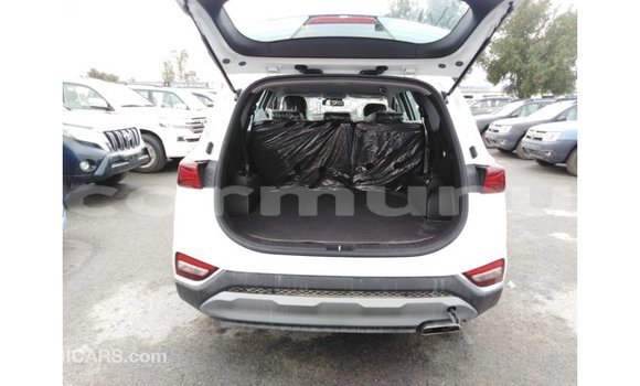Buy Import Hyundai Santa Fe White Car in Import - Dubai in Region of Bouenza Buy Import Hyundai Santa Fe White Car in Import - Dubai in Region of Bouenza