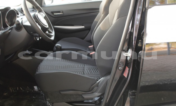 Acheter Import Voiture Suzuki Swift Noir à Import - Dubai, Région de la Bouenza Acheter Import Voiture Suzuki Swift Noir à Import - Dubai, Région de la Bouenza