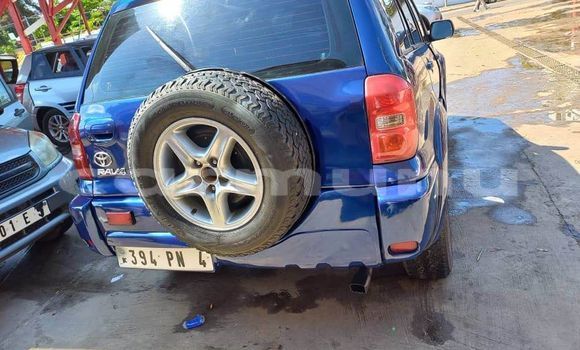 Acheter Occasion Voiture Toyota RAV4 Bleu à Brazzaville, Commune de Brazzaville Acheter Occasion Voiture Toyota RAV4 Bleu à Brazzaville, Commune de Brazzaville