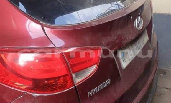 Acheter Occasion Voiture Hyundai Tucson Rouge à Brazzaville, Commune de Brazzaville Acheter Occasion Voiture Hyundai Tucson Rouge à Brazzaville, Commune de Brazzaville