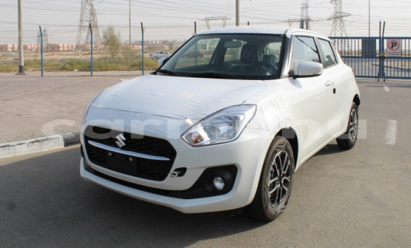 Acheter Import Voiture Suzuki Swift Noir à Import - Dubai, Région de la Bouenza Acheter Import Voiture Suzuki Swift Noir à Import - Dubai, Région de la Bouenza