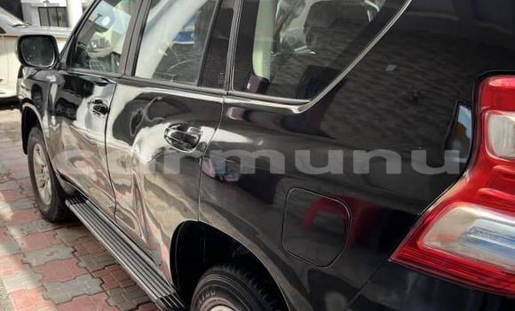 Acheter Occasion Voiture Toyota Land Cruiser Prado Noir à Brazzaville, Commune de Brazzaville Acheter Occasion Voiture Toyota Land Cruiser Prado Noir à Brazzaville, Commune de Brazzaville