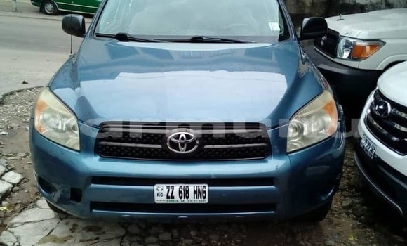 Acheter Occasion Voiture Toyota RAV4 Bleu à Brazzaville, Commune de Brazzaville Acheter Occasion Voiture Toyota RAV4 Bleu à Brazzaville, Commune de Brazzaville