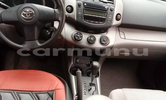 Acheter Occasion Voiture Toyota RAV4 Bleu à Brazzaville, Commune de Brazzaville Acheter Occasion Voiture Toyota RAV4 Bleu à Brazzaville, Commune de Brazzaville