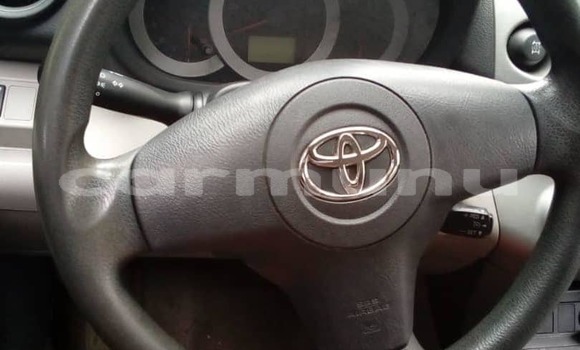 Acheter Occasion Voiture Toyota RAV4 Bleu à Brazzaville, Commune de Brazzaville Acheter Occasion Voiture Toyota RAV4 Bleu à Brazzaville, Commune de Brazzaville