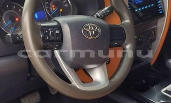 Acheter Occasion Voiture Toyota Fortuner Blanc à Brazzaville, Commune de Brazzaville Acheter Occasion Voiture Toyota Fortuner Blanc à Brazzaville, Commune de Brazzaville