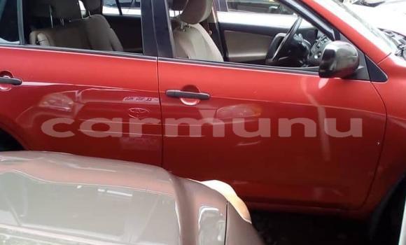 Acheter Occasion Voiture Toyota RAV4 Rouge à Brazzaville, Commune de Brazzaville Acheter Occasion Voiture Toyota RAV4 Rouge à Brazzaville, Commune de Brazzaville