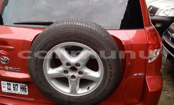 Acheter Occasion Voiture Toyota RAV4 Rouge à Brazzaville, Commune de Brazzaville Acheter Occasion Voiture Toyota RAV4 Rouge à Brazzaville, Commune de Brazzaville