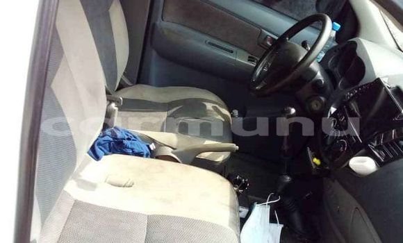 Acheter Occasion Voiture Toyota Hilux Blanc à Brazzaville, Commune de Brazzaville Acheter Occasion Voiture Toyota Hilux Blanc à Brazzaville, Commune de Brazzaville