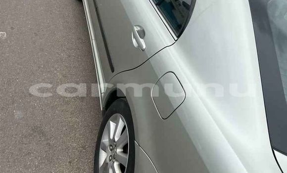 Acheter Occasion Voiture Toyota Avensis Gris à Brazzaville, Commune de Brazzaville Acheter Occasion Voiture Toyota Avensis Gris à Brazzaville, Commune de Brazzaville