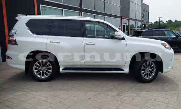 Acheter Occasion Voiture Lexus GX Blanc à Brazzaville, Commune de Brazzaville Acheter Occasion Voiture Lexus GX Blanc à Brazzaville, Commune de Brazzaville