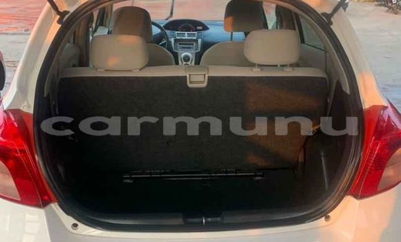 Acheter Occasion Voiture Toyota Vitz Blanc à Brazzaville, Commune de Brazzaville Acheter Occasion Voiture Toyota Vitz Blanc à Brazzaville, Commune de Brazzaville