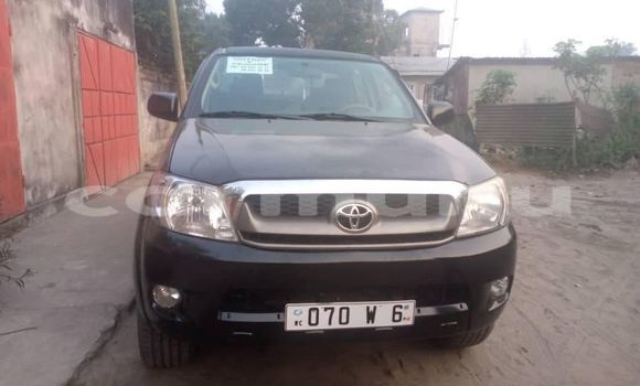 Acheter Occasion Voiture Toyota Hilux Noir à Brazzaville, Commune de Brazzaville Acheter Occasion Voiture Toyota Hilux Noir à Brazzaville, Commune de Brazzaville