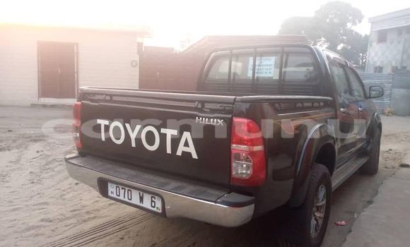 Acheter Occasion Voiture Toyota Hilux Noir à Brazzaville, Commune de Brazzaville Acheter Occasion Voiture Toyota Hilux Noir à Brazzaville, Commune de Brazzaville