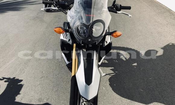 Buy Used Honda CRF250X Black Bike in Black Point in Kouilou region Buy Used Honda CRF250X Black Bike in Black Point in Kouilou region