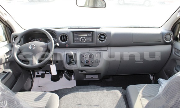 Acheter Neuf Voiture Nissan Urvan Blanc à Import - Dubai, Région de la Bouenza Acheter Neuf Voiture Nissan Urvan Blanc à Import - Dubai, Région de la Bouenza