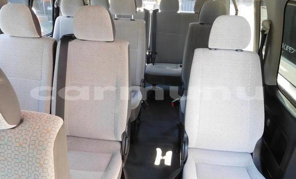 Acheter Occasion Voiture Toyota Hiace Blanc à Djambala, Plateaux Acheter Occasion Voiture Toyota Hiace Blanc à Djambala, Plateaux