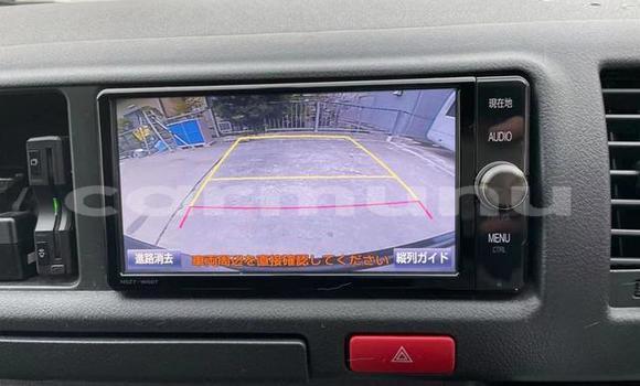 Acheter Occasion Voiture Toyota Hiace Noir à Gamboma, Plateaux Acheter Occasion Voiture Toyota Hiace Noir à Gamboma, Plateaux