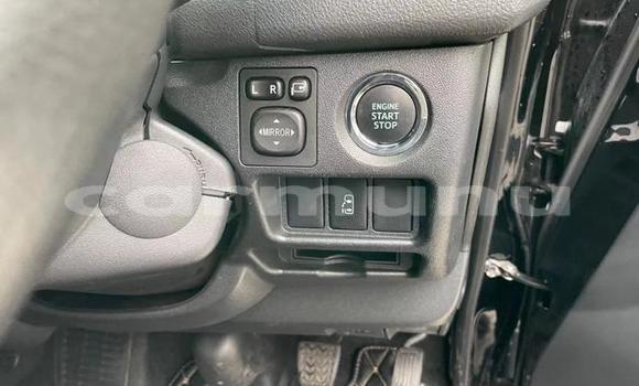 Acheter Occasion Voiture Toyota Hiace Noir à Gamboma, Plateaux Acheter Occasion Voiture Toyota Hiace Noir à Gamboma, Plateaux