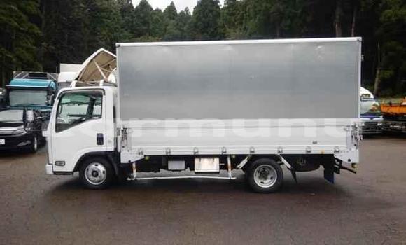 Acheter Occasion Utilitaire Toyota Dyna Blanc à Brazzaville, Commune de Brazzaville Acheter Occasion Utilitaire Toyota Dyna Blanc à Brazzaville, Commune de Brazzaville