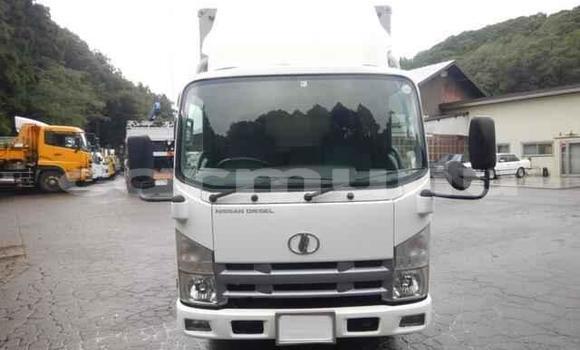 Acheter Occasion Utilitaire Toyota Dyna Blanc à Brazzaville, Commune de Brazzaville Acheter Occasion Utilitaire Toyota Dyna Blanc à Brazzaville, Commune de Brazzaville