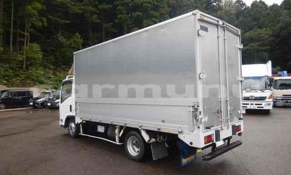 Acheter Occasion Utilitaire Toyota Dyna Blanc à Brazzaville, Commune de Brazzaville Acheter Occasion Utilitaire Toyota Dyna Blanc à Brazzaville, Commune de Brazzaville