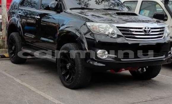 Acheter Occasion Voiture Toyota Fortuner Noir à Brazzaville, Commune de Brazzaville Acheter Occasion Voiture Toyota Fortuner Noir à Brazzaville, Commune de Brazzaville