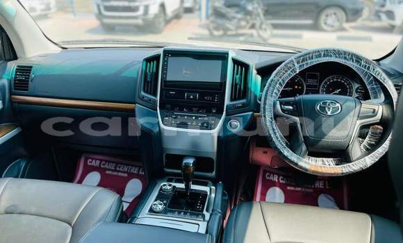 Acheter Occasion Voiture Toyota Land Cruiser Gris à Brazzaville, Commune de Brazzaville Acheter Occasion Voiture Toyota Land Cruiser Gris à Brazzaville, Commune de Brazzaville