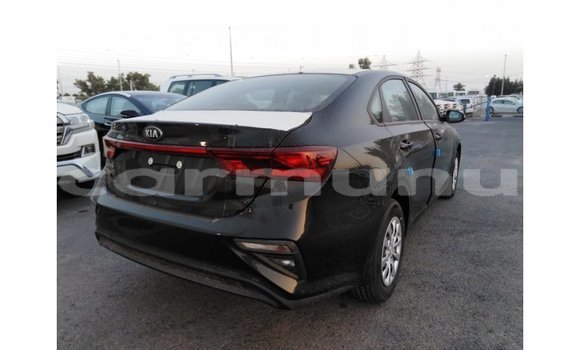 Acheter Import Voiture Kia Cerato Noir à Import - Dubai, Région de la Bouenza